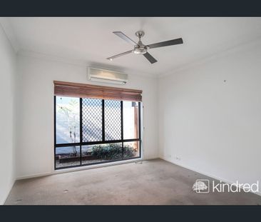 4-Bedroom Modern Home with Inground Pool - In Central Location - Photo 3