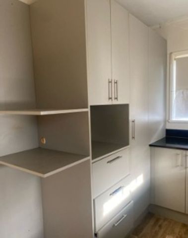 Charming 2-Bedroom Home with Garage – Perfect Location! - Photo 4