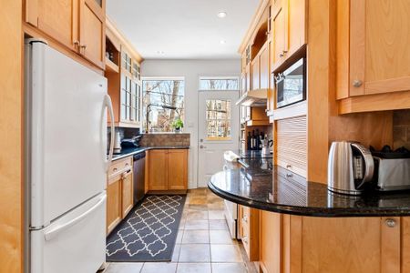 4222 Av. Royal, H4A 2M5, H4A 2M5, Montréal - Photo 2