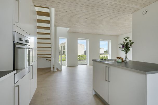 4-værelses rækkevilla til leje - Foto 1