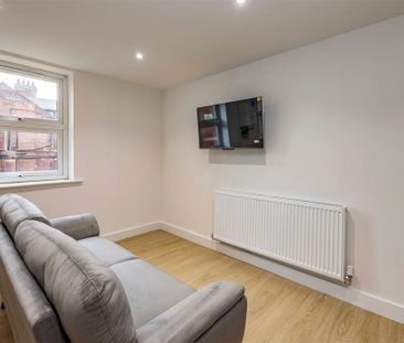 1 bedroom house of multiple occupation to rent - Photo 1