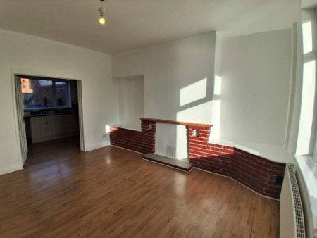 3 bedroom terraced house to rent - Photo 2