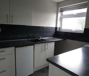 Farm Close, Northway, Tewkesbury, GL20 - Photo 2