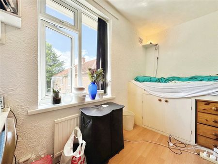 6 bedroom semi detached to rent Motum Road, Norwich, NR5 - Photo 2