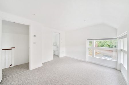 3 Bedroom House - Winton Hill, Stockbridge - Photo 2