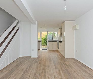 Millfield, Sittingbourne, Kent, ME10 - Photo 1