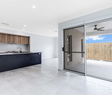 Stylish Modern Living Awaits!! - Photo 4