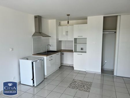 Location Appartement 2 pièces 43m² AGEN 47000 - Photo 3