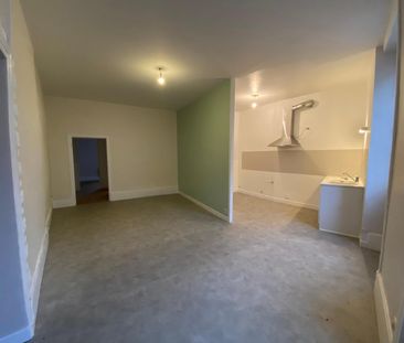 Location Appartement 3 pièces 59m² ST PERAY 07130 - Photo 2