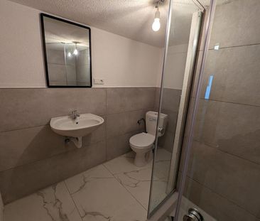 Moderne 2 Zimmer Wohnung - optional möbliert - Photo 4