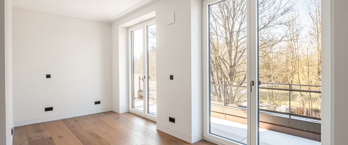 Luxuriöse 3-Zimmer-Penthousewohnung mit Traumblicken in ruhiger Lage - Foto 1