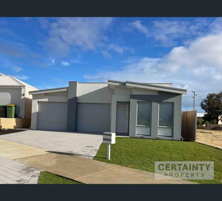 54 Westaway Rd, Pinjarra, WA 6208 - Photo 1