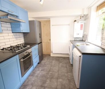 3 bedroom house to rent - Photo 2