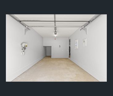 Bluebell Lane: Sophisticated Townhouse Living in the Heart of Ivanhoe - Photo 5