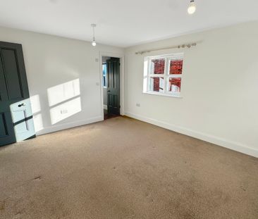 Bramley House, Bucklesham, Ipswich - Photo 5