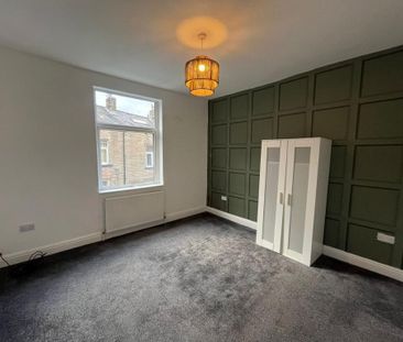 3 bedroom terraced house to rent - Photo 6