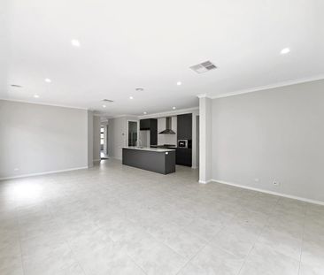 Fantastic Established Home! - Photo 1