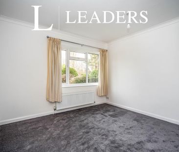 3 bedroom bungalow to rent - Photo 2