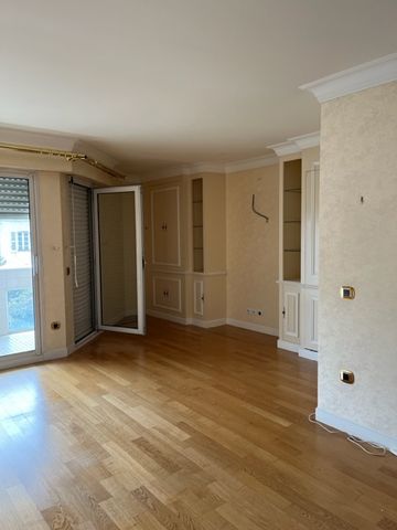 Location Appartement 3 pièces 67m² PAU 64000 - Photo 4