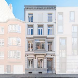Appartement te huur in Liège voor € 960 met 2 slaapkamers - Photo 3