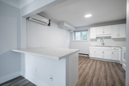 For Lease - 2161 Ghent Avenue Unit# 4, Burlington, Ontario - Photo 3