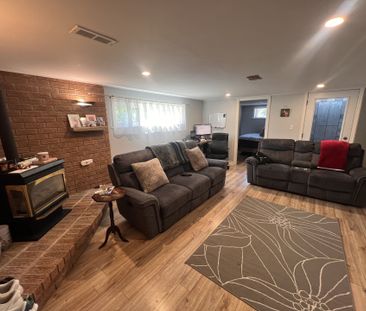 For Lease - 16 Langholm Drive Unit# Bsmt #2, Toronto, Ontario - Photo 2