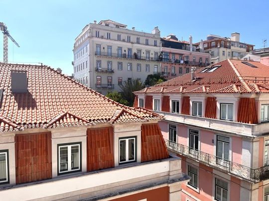Luxury Flat for rent in Chiado (Encarnacao), Misericórdia, Lisbon - Photo 1
