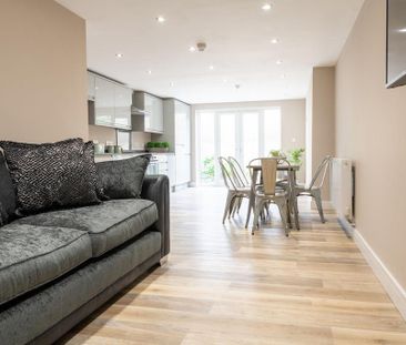 5 bedroom house to rent - Photo 1