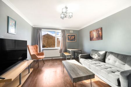 North Road, Ealing, London, W5 - Photo 2