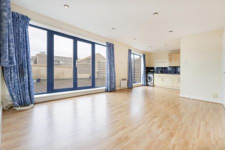 1 Bed Flat - Photo 5