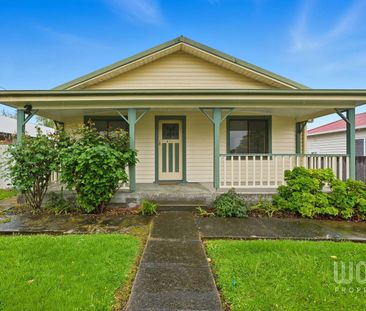 Beautifully Presented Home in a Convenient Location! - Photo 4