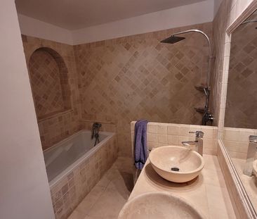 SORGUES 903, - Photo 2