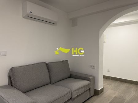 Alquiler Estudio en Urbanización - El Bosque, Villaviciosa De Odón - Photo 3