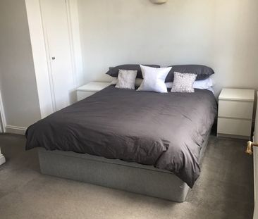 1 Bed Flat, Wood Close, E2 - Photo 1