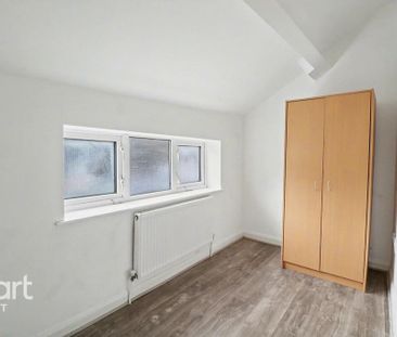 4 bedroom terraced house to rent - Photo 1