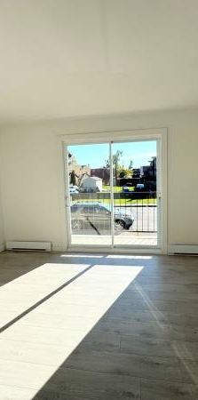 Amazing 4 ½ apartment for rent Longueuil! - Photo 1