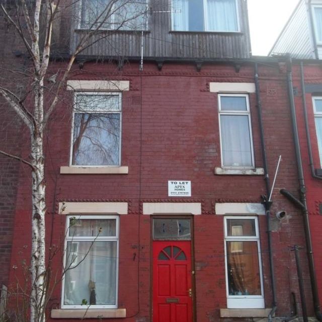 2 bedroom house to rent - Photo 2