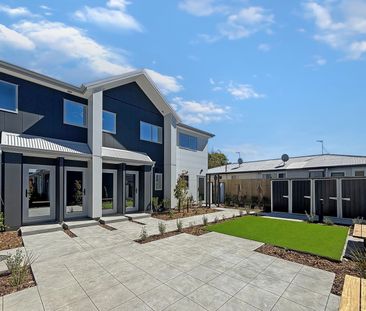 4/17 Winchester Street, Merivale, NZ 8014 - Photo 1