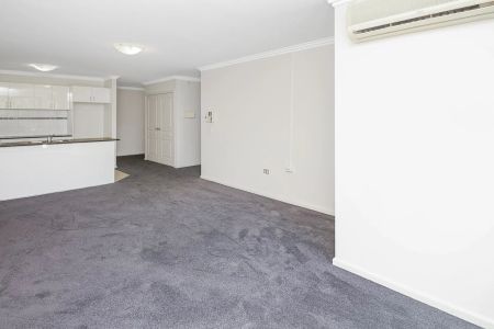 BRIGHT MODERN LIVING IN PARRAMATTA FRINGE LOCATION - Photo 2