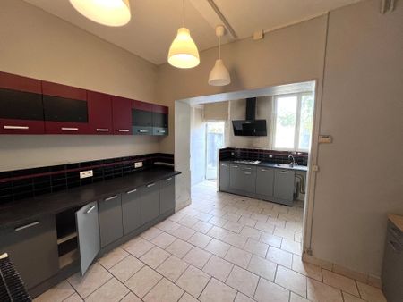 Location Maison 3 pièces 80 m2 à Saint-Laurent-Médoc - Photo 3