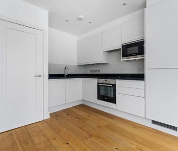 1 bedroom apartment to rent - Photo 4