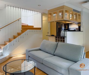 Victoria Park - Photo 4