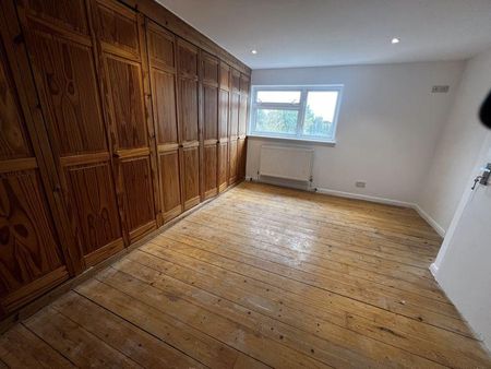 4 bedroom property to rent - Photo 5