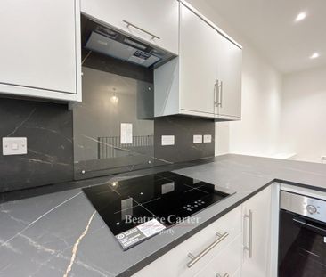 2 bedroom maisonette to rent - Photo 5