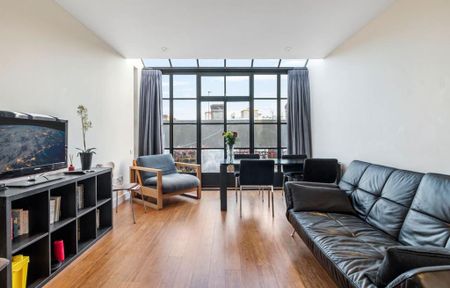 2 bedroom apartment to rent - Photo 2