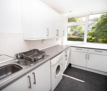 2 bedroom maisonette to rent - Photo 6