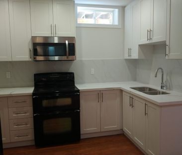 For Lease - 4900 Sebastian Drive, Mississauga, Ontario - Photo 6