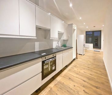 Victoria Road, Aldershot, Hampshire, GU11 - Photo 5