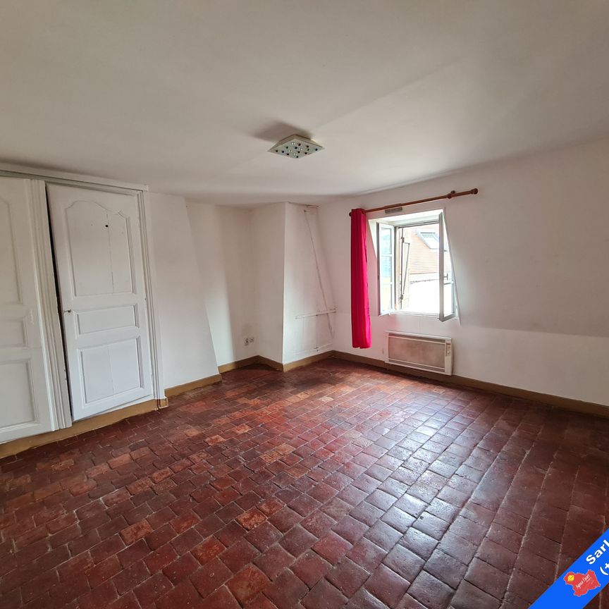 Location Appartement 1 pièce 40m² JOIGNY 89300 - Photo 1