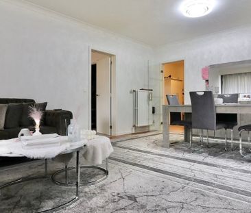 Appartement te huur in Eeklo voor € 850 met 3 slaapkamers - Foto 2